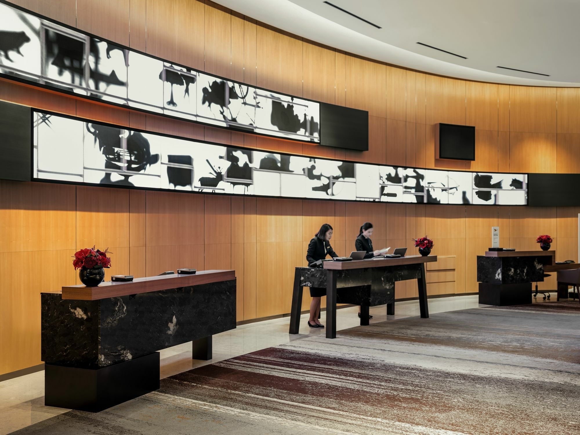 Novotel Ambassador Yongsan Hotel